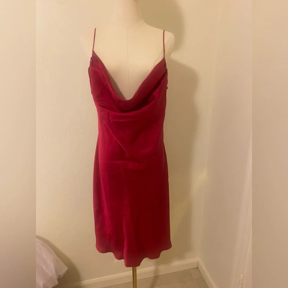 Vintage Victoria’s Secret Slip Dress - size M - Pink